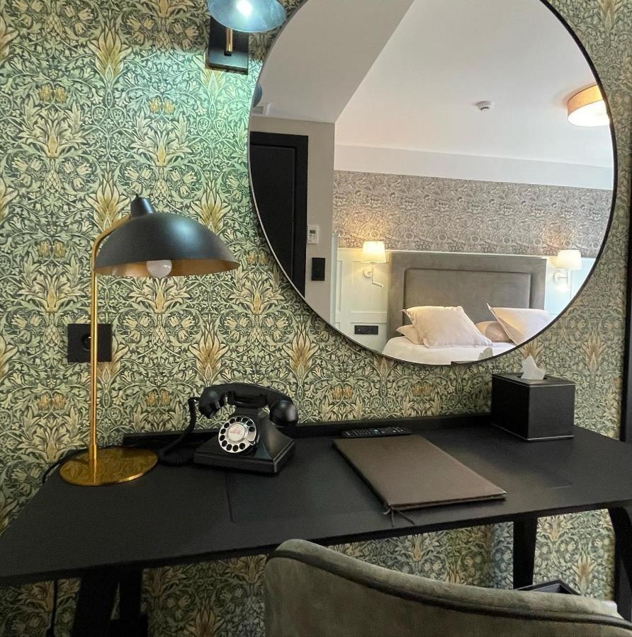 Logis Hotel-Restaurant Du Mouton Ribeauvillé Eksteriør billede