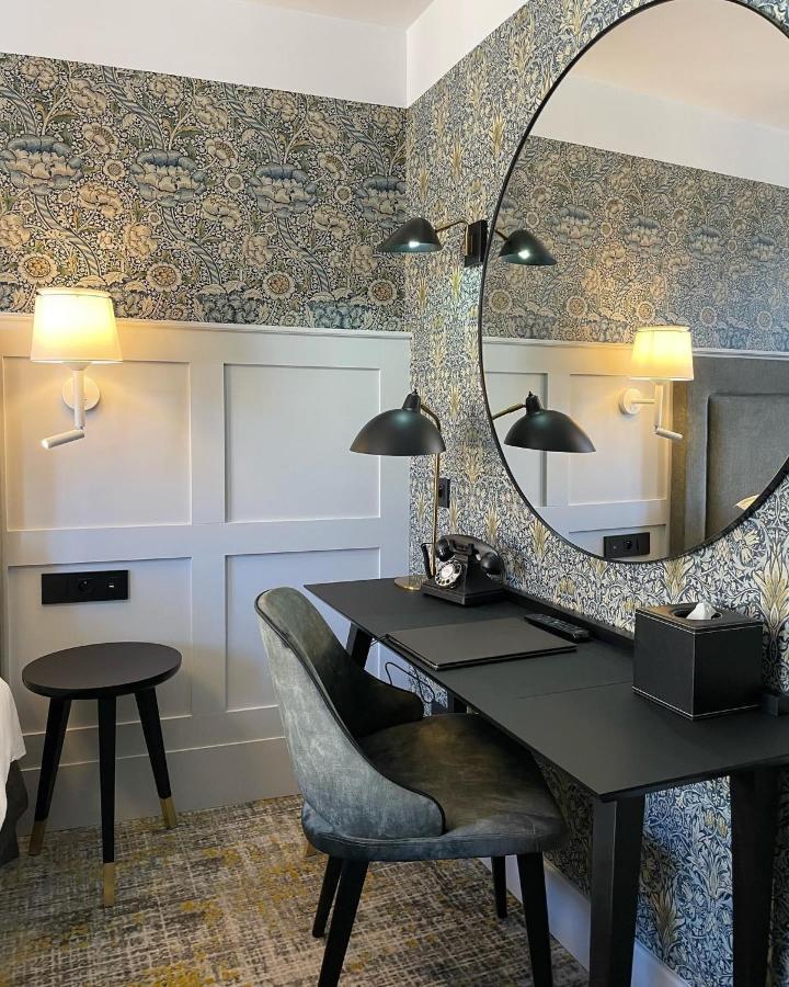 Logis Hotel-Restaurant Du Mouton Ribeauvillé Eksteriør billede