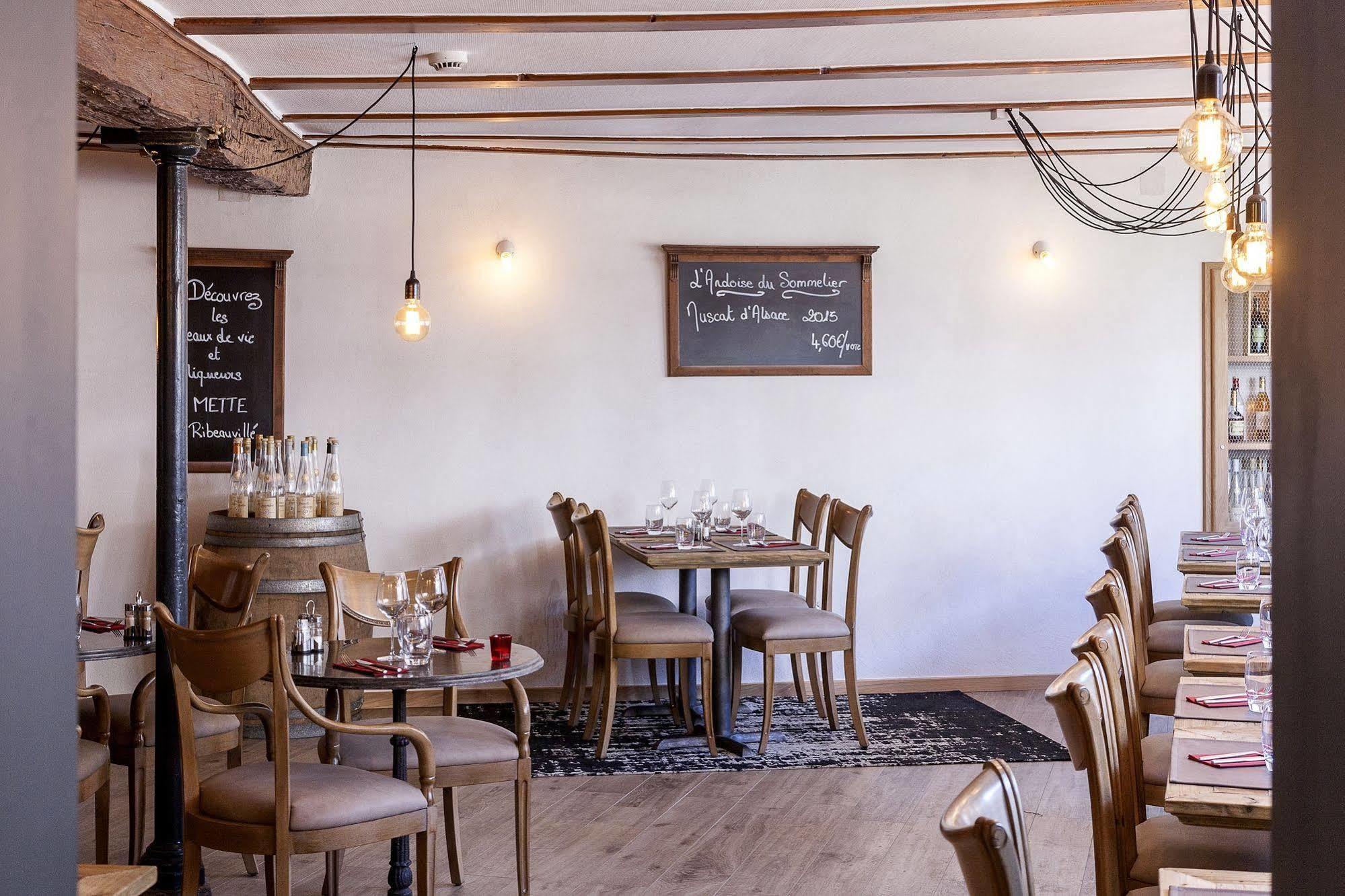 Logis Hotel-Restaurant Du Mouton Ribeauvillé Eksteriør billede